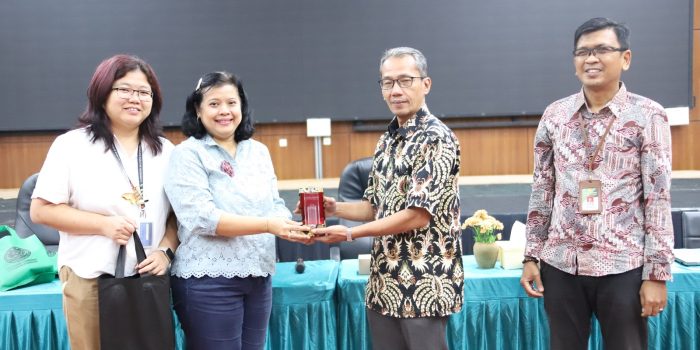 Politeknik Enjiniring Pertanian Indonesia (PEPI) adalah Perguruan Tinggi di bawah Badan Penyuluhan dan Pengembangan Sumber Daya Manusia Pertanian (BPPSDMP)